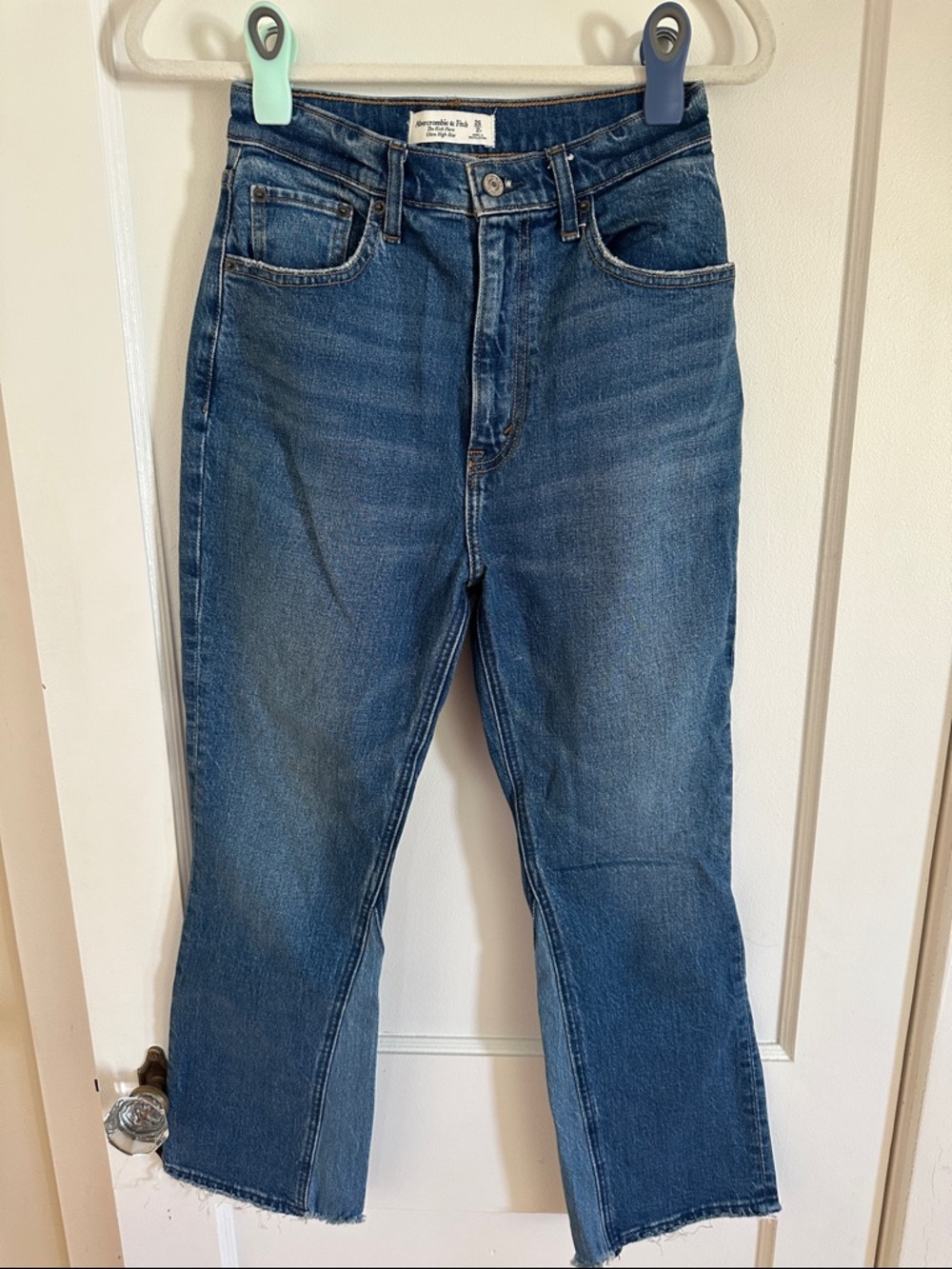 Abercrombie & Fitch Ultra High Rise Kick Flare Jeans